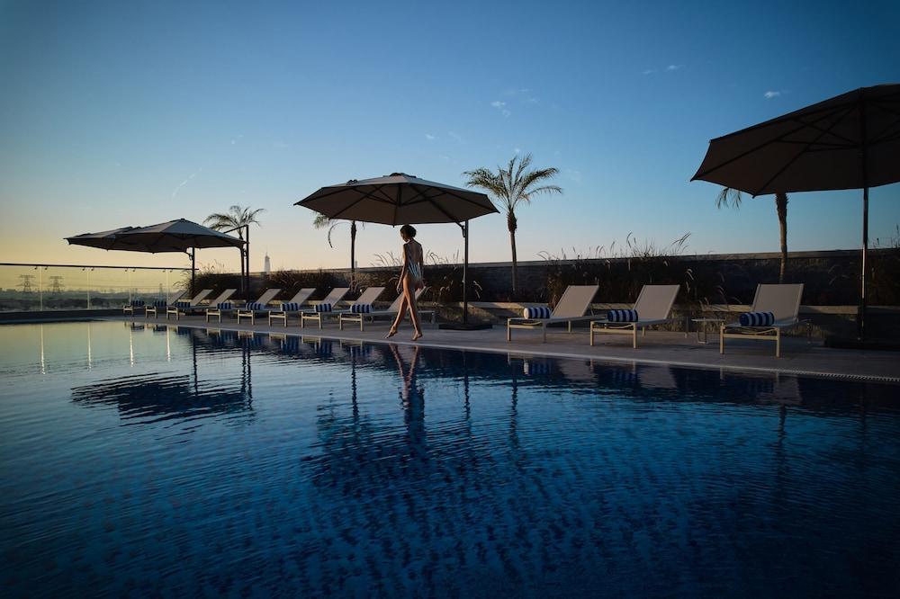 Novotel Jumeirah Village Triangle Dubaï